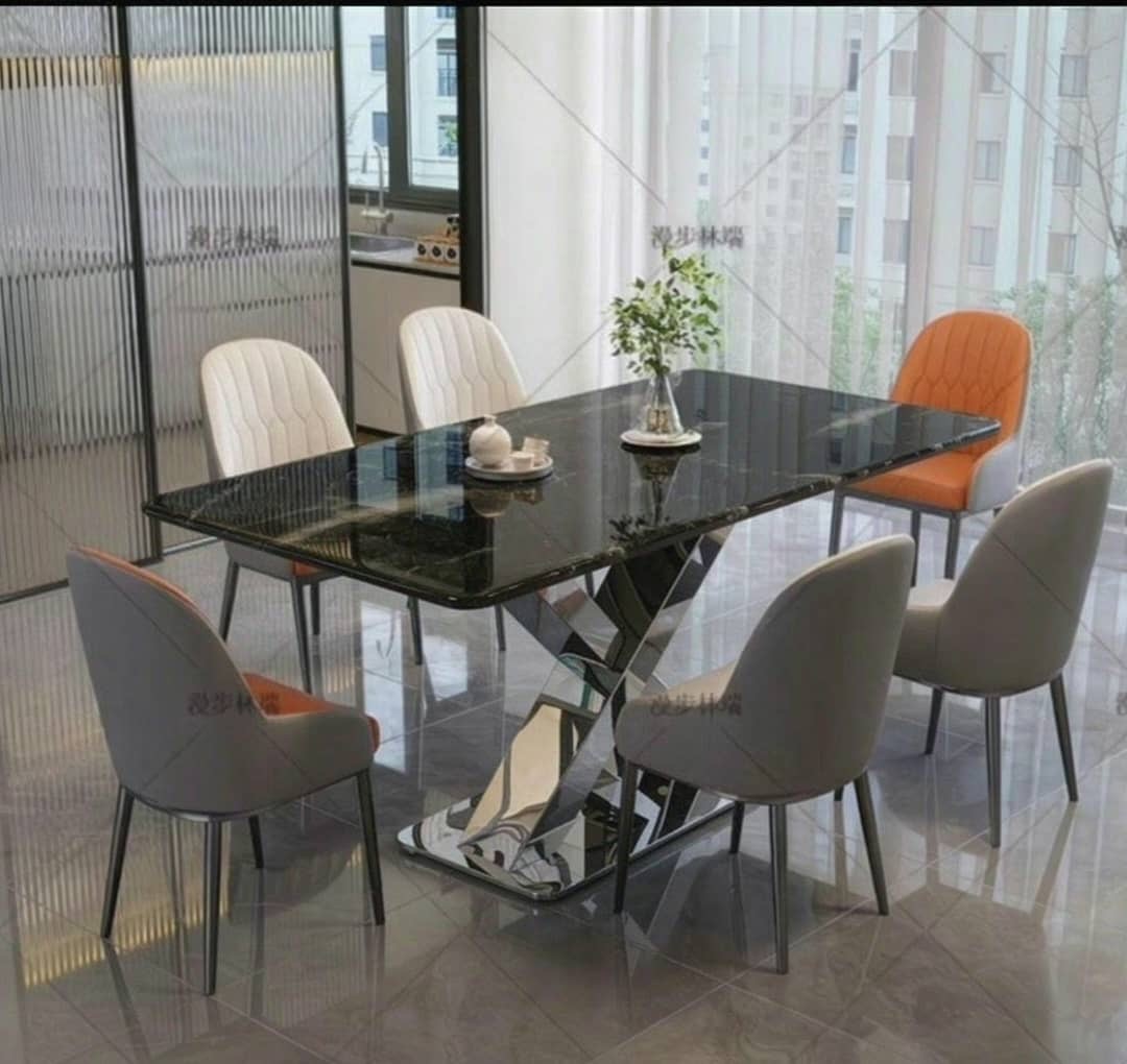 Salle à manger table en marbre avec  6 chaises